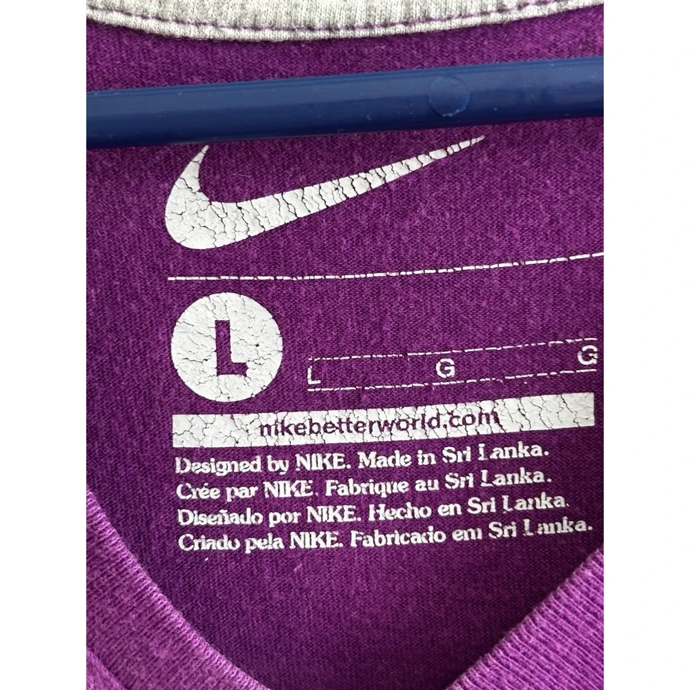 Nike Kids Size Large Tshirt‎ 0264